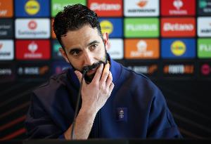 约克雷斯：我永远对阿莫林感激不尽，他突然离开令我意外但能理解